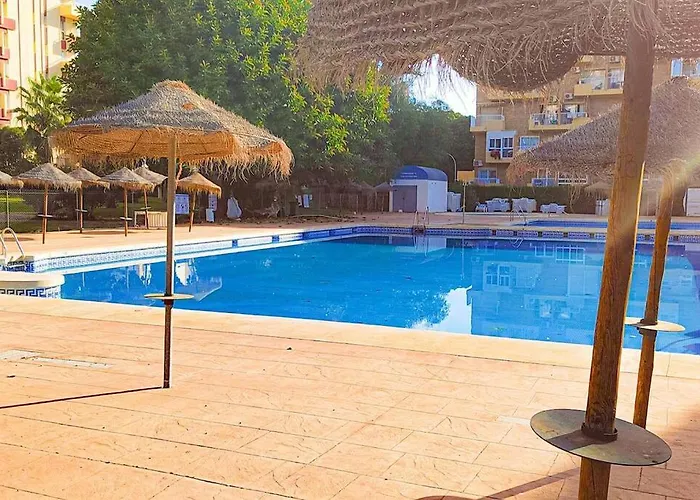 Kaizen. Terraza, Piscinas, Playa A 5 Minutos.